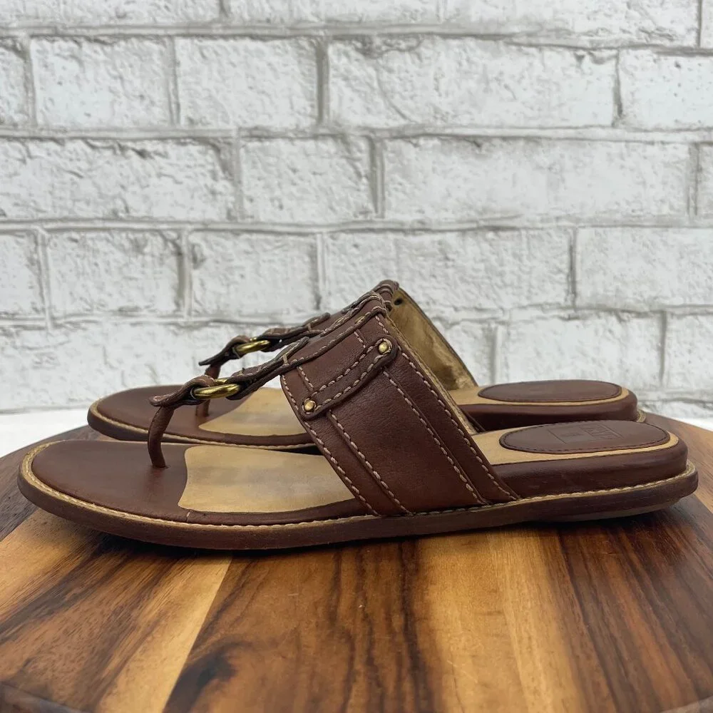 Frye Brown Leather Thong Sandals with Gold Hardware